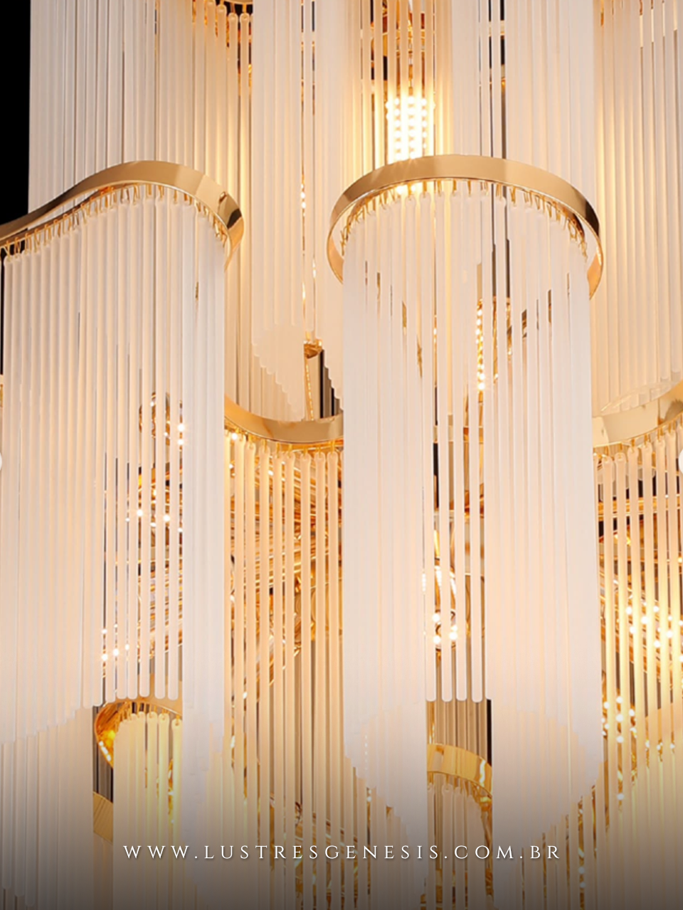 Lustre de Vidro Contempor&acirc;neo Dourado 135cm para Sala de estar de P&eacute; direito Alto Hall Escadas